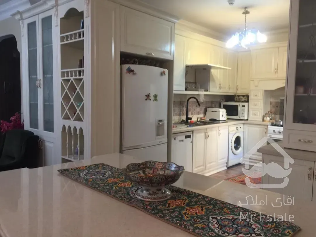 اجاره و رهن آپارتمان ولنجک 138  متر اکازيون