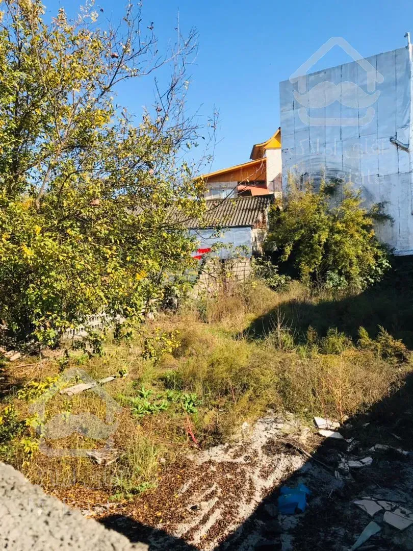 فروش فوق‌العاده ۲۴۰ متر زمین مناسب سرمایه گذاری در شمال