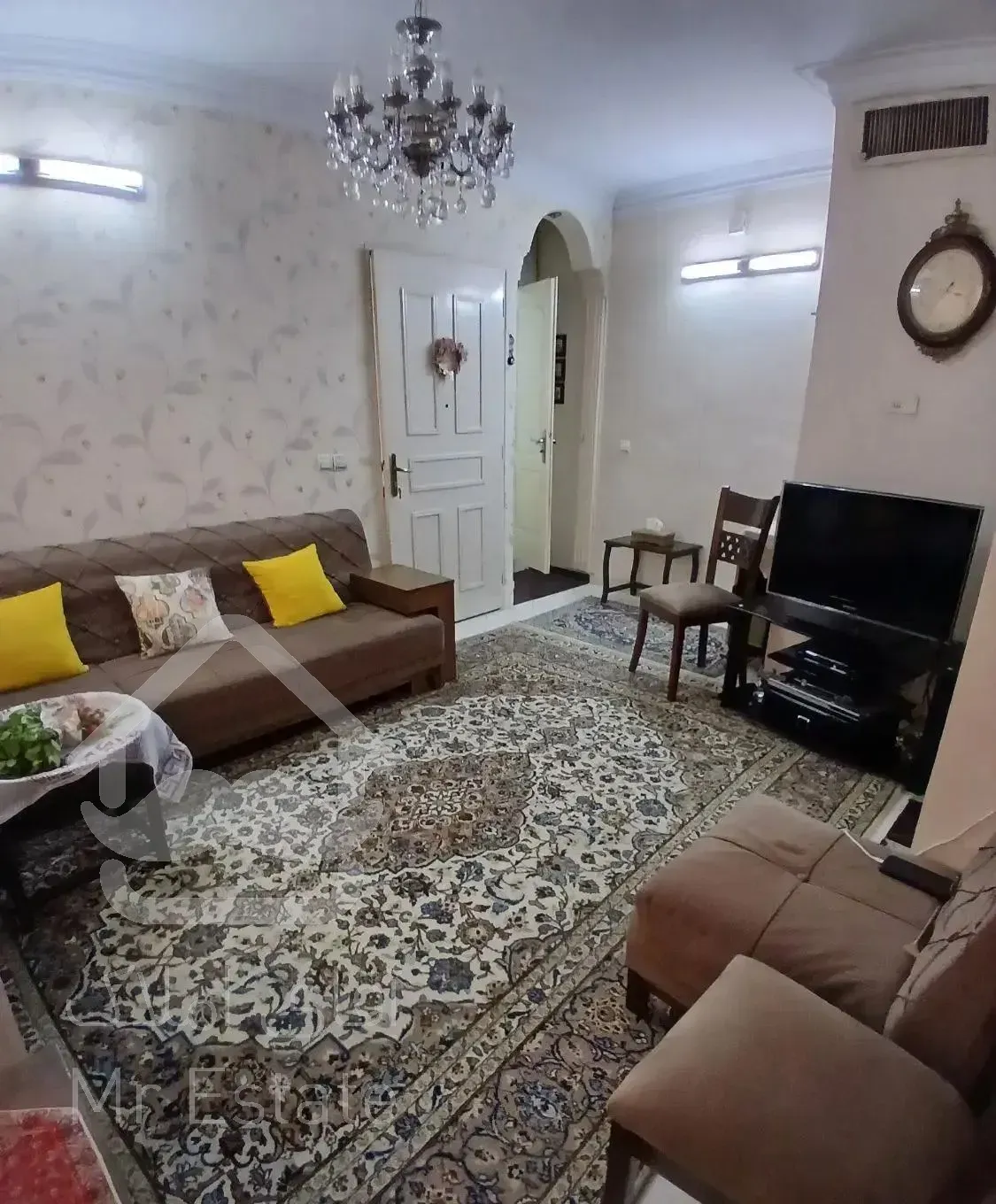 خ نگهبان /37متر/متروابن سینا/لوکیشن عالی