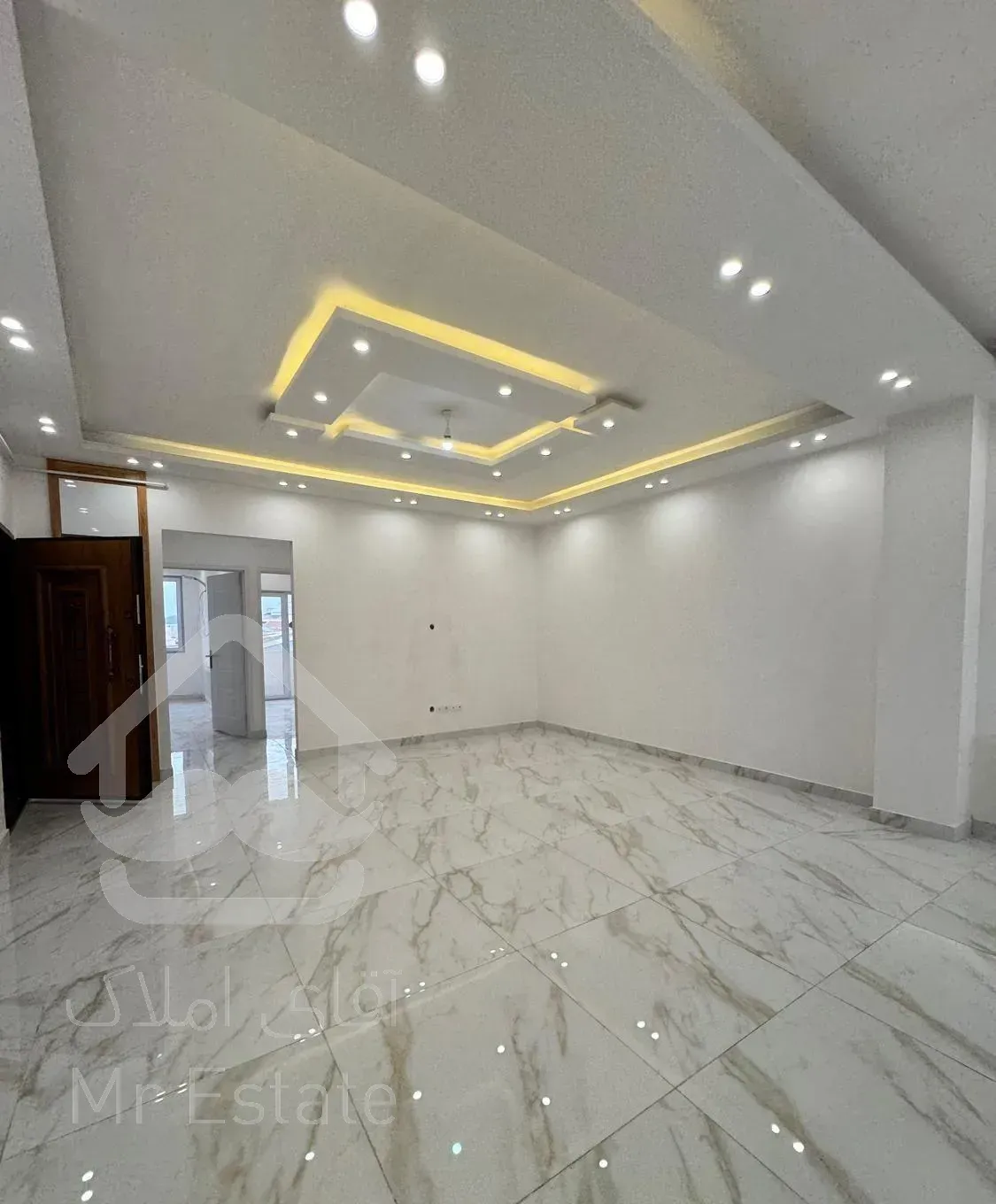 فروش آپارتمان ۱۱۰ متر در صومعه سرا