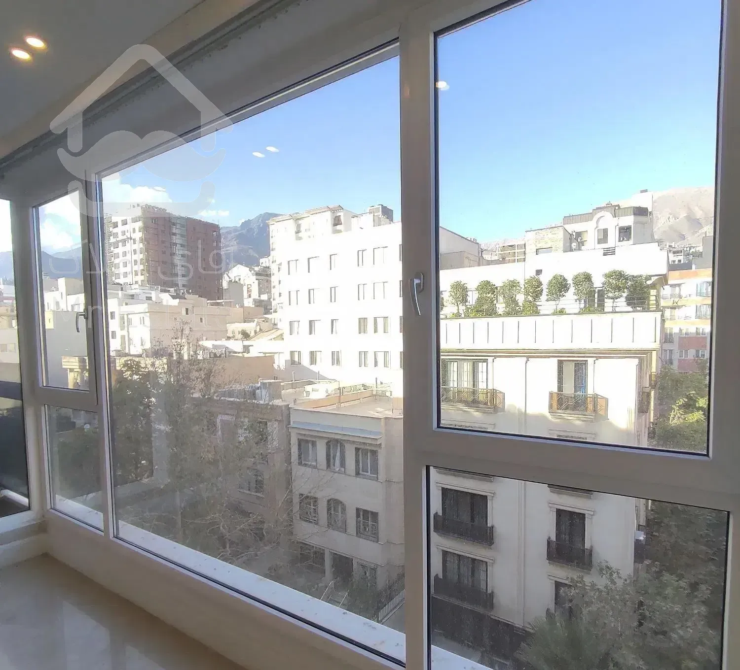 ۱۰۰ متر سوهانک/ وی ابدی/ خوش نقشه