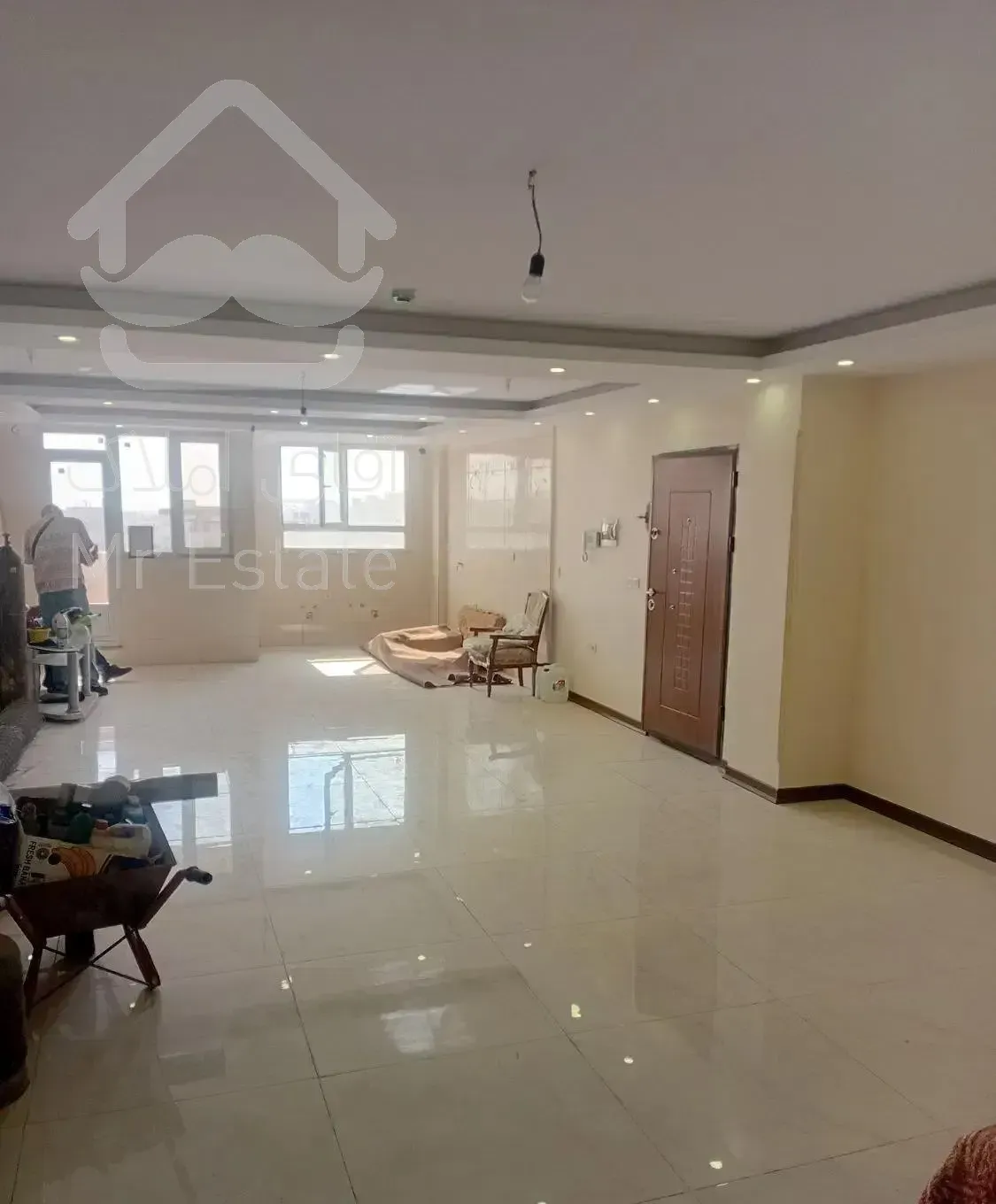 104متر فول امکانات/کلید نخورده براصلی