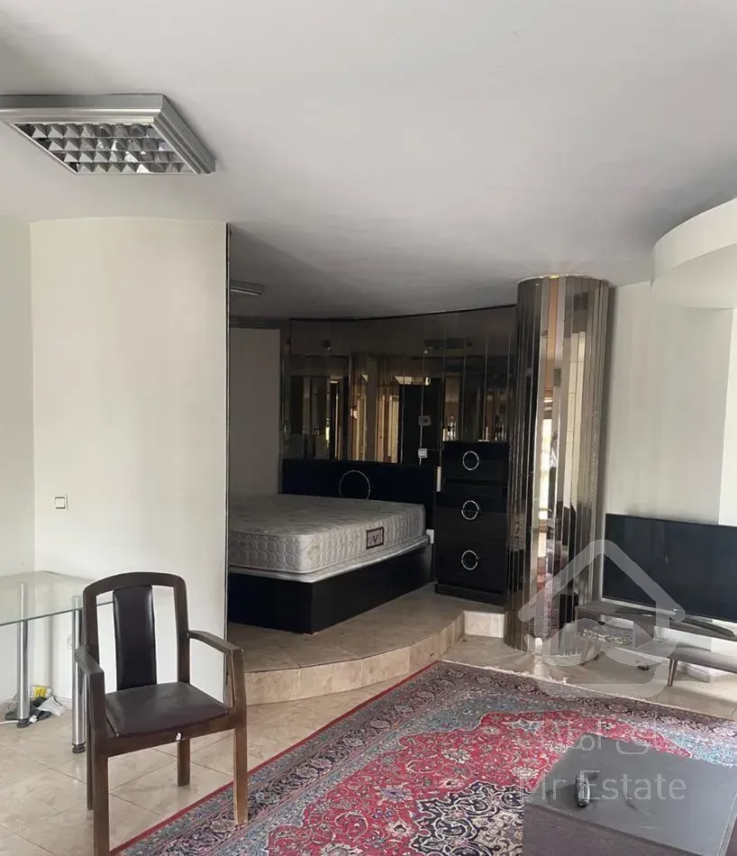 73 متری یه خواب مسکونی موقعیت اداری بر وصال شیرازی