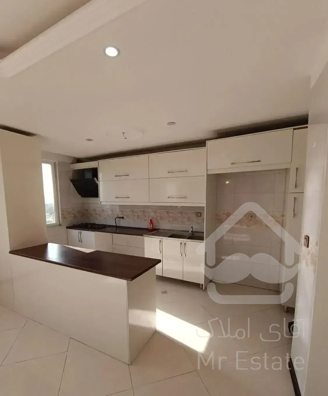 واحد ۱۲۵ متری شهران جنوبی کوهسار