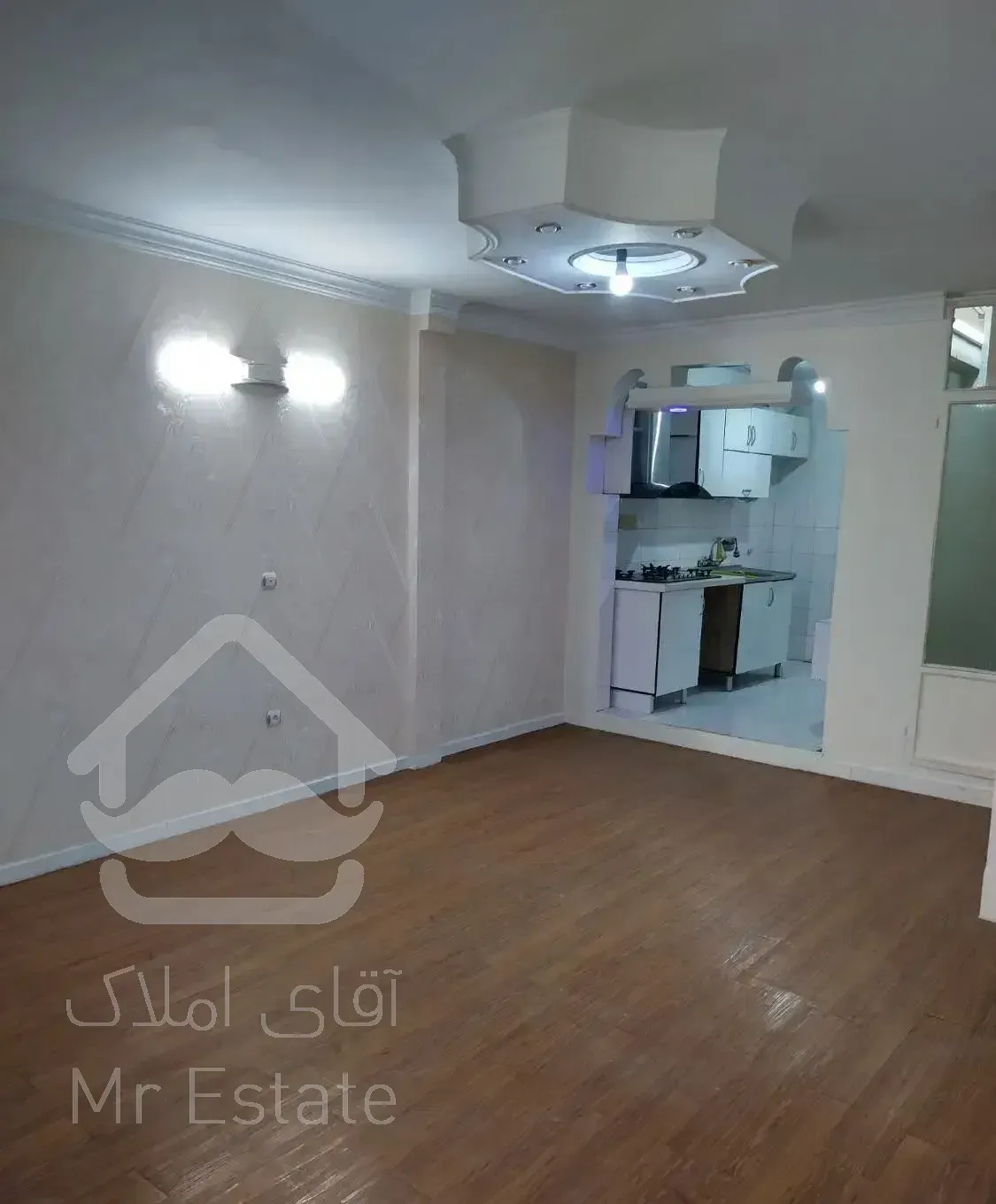 آپارتمان ۵۳ متری طبقه اول