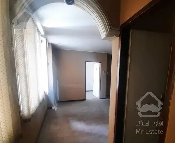 آپارتمان موقعیت اداری ۶۷ متر ۳ اتاق