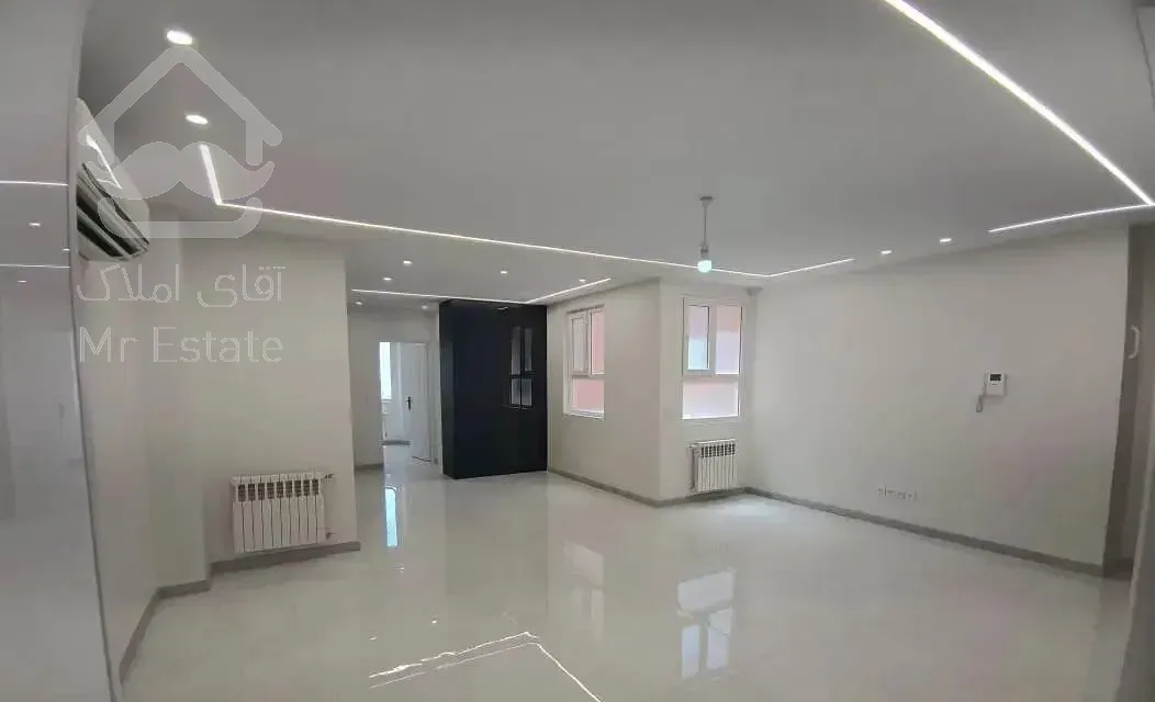 پونک 65 متر 2 خواب دارای پارکینگ و انباری