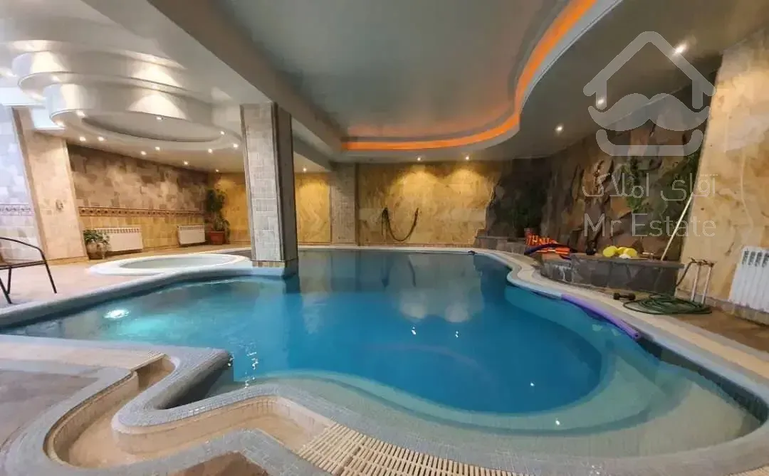 فرمانیه ۳۰۰متر ۴خواب ۳جهت ویو ابدی