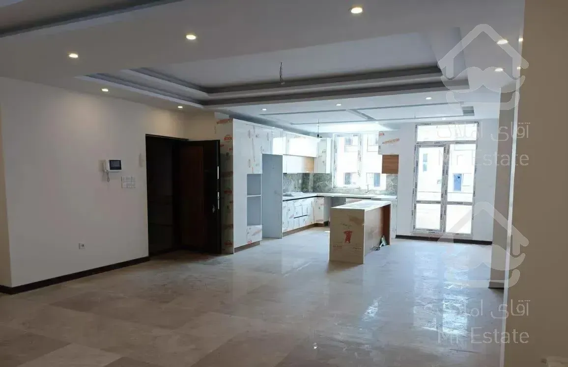 ۱۱۰متر ۲خواب نوساز فول امکانات( مشاهیر)