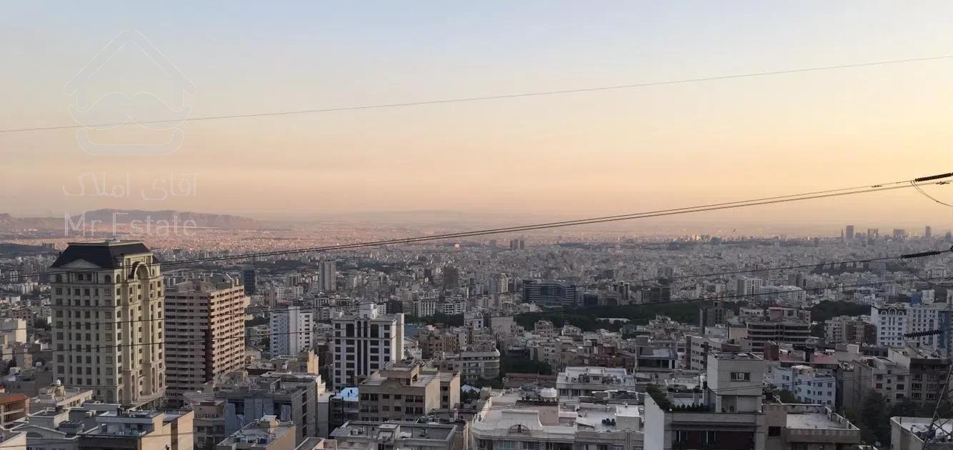 ۱۵۰ متر تراس بزرگ،‌ ویو شهر