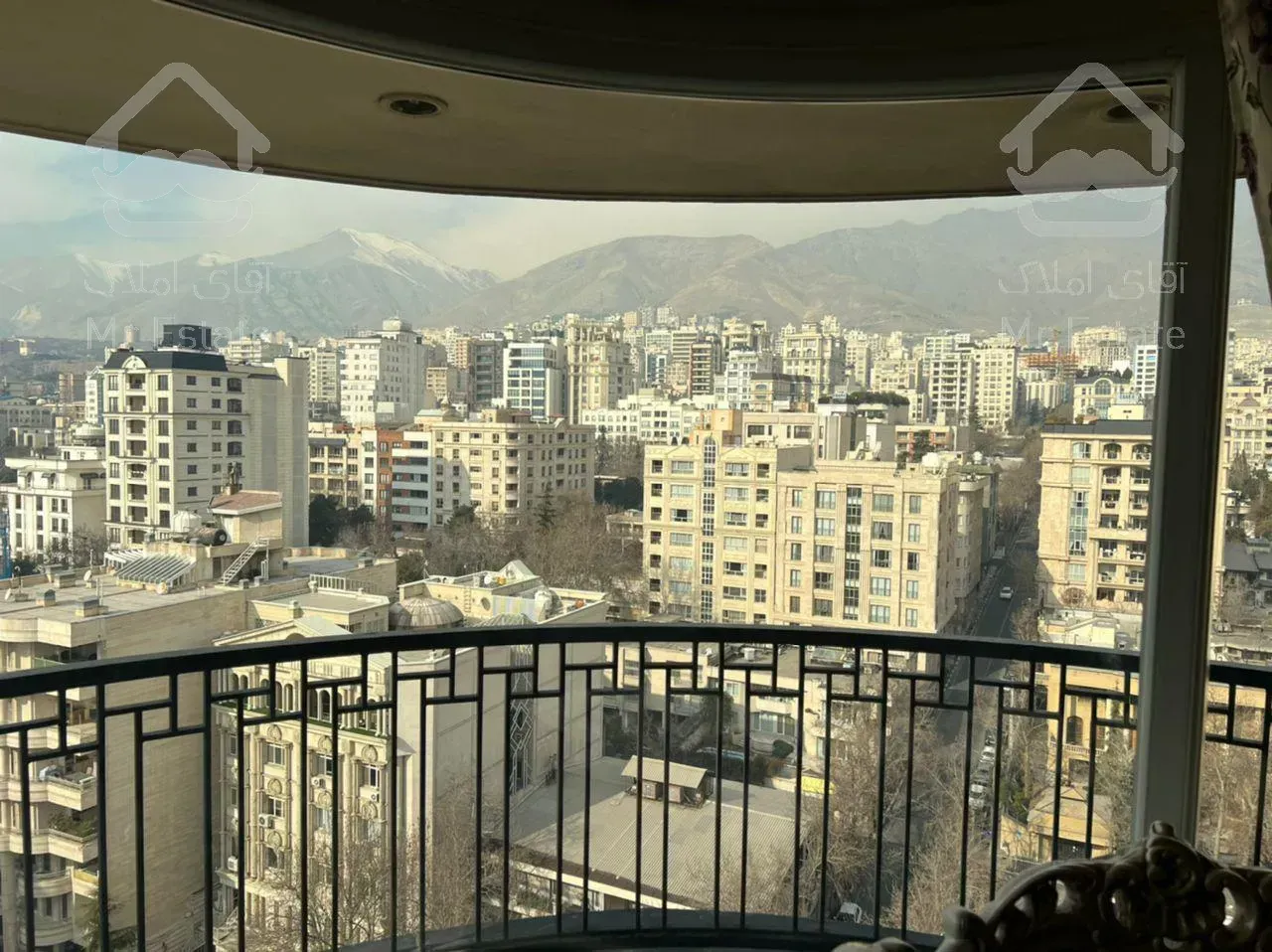 فروش آپارتمان زعفرانیه 130  متر شیک