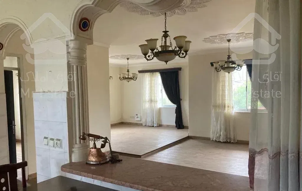 فروش ویلای ۳۰۰متری حیاط دار درکتالم