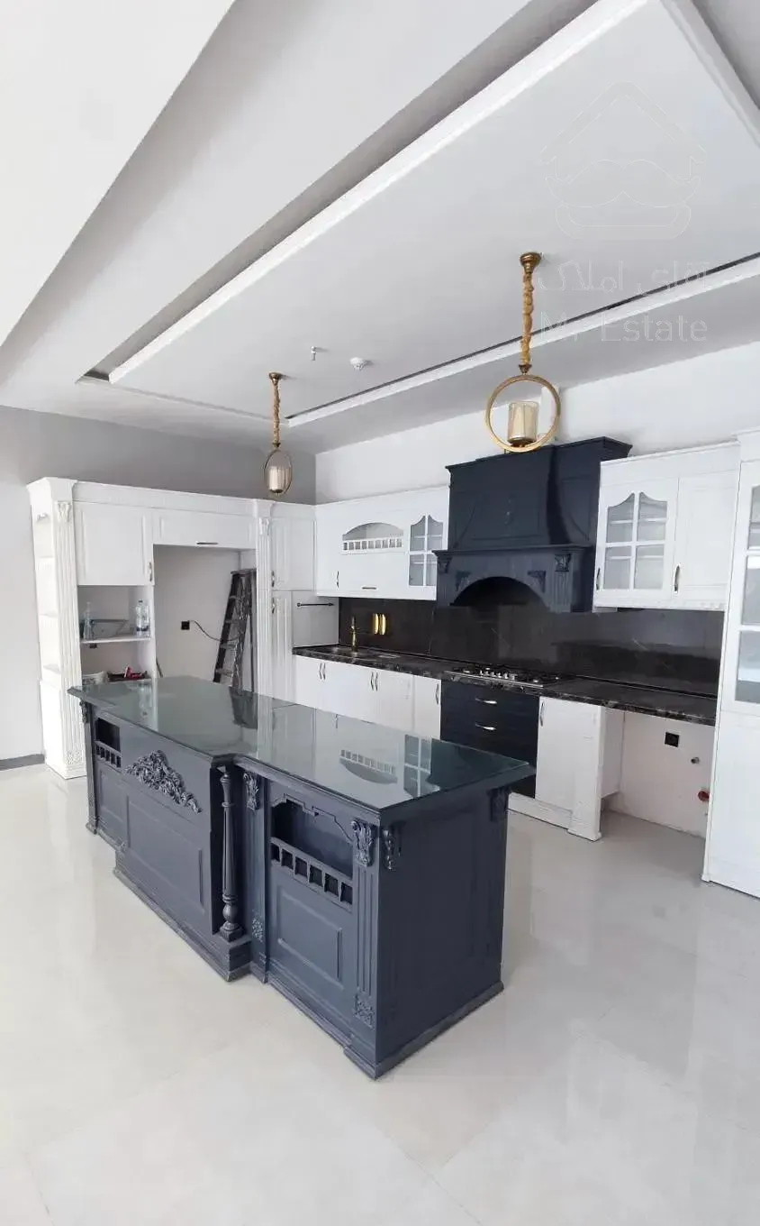 ۱۴۵متر/اقبال پشت حاشیه وکیل اباد/۲سال ساخت