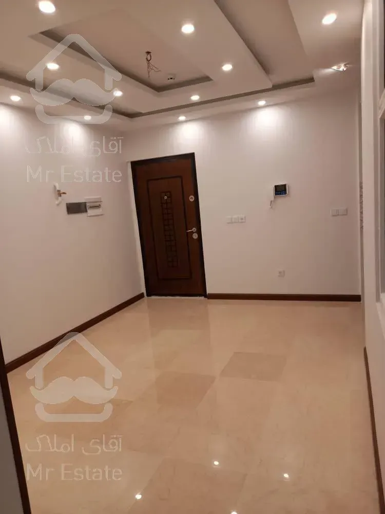 ۴۳ متر کلید نخورده فول فردوس غرب سوپر لاکچری