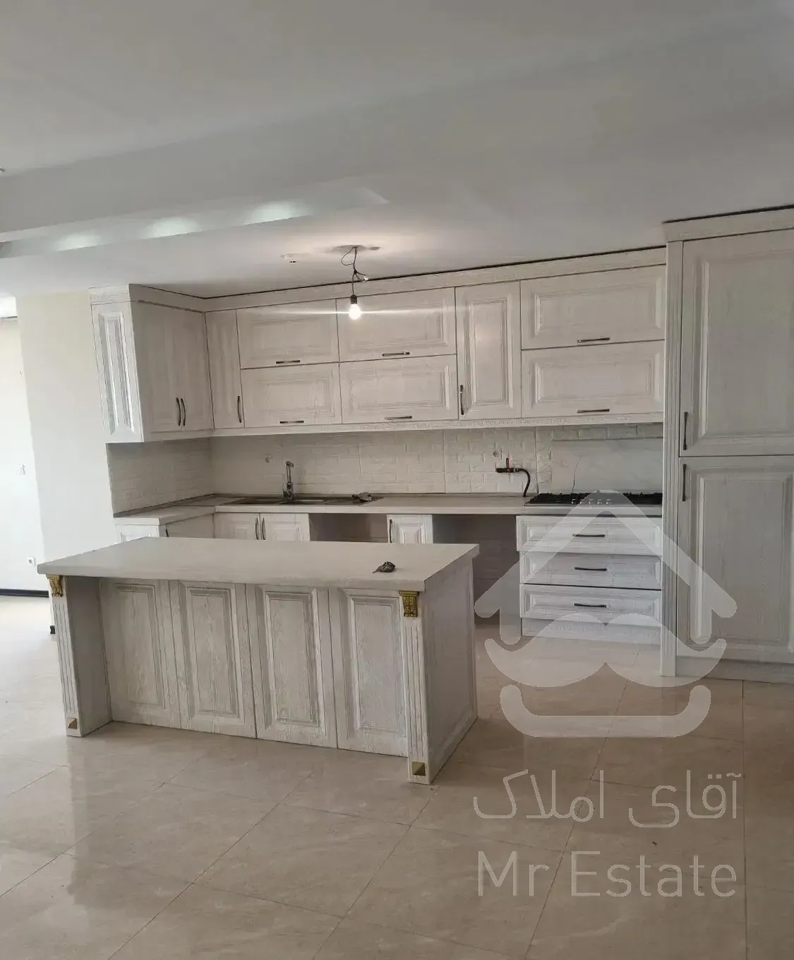 کوهک ۱۰۸ متر برج مجلل نسیم صبا