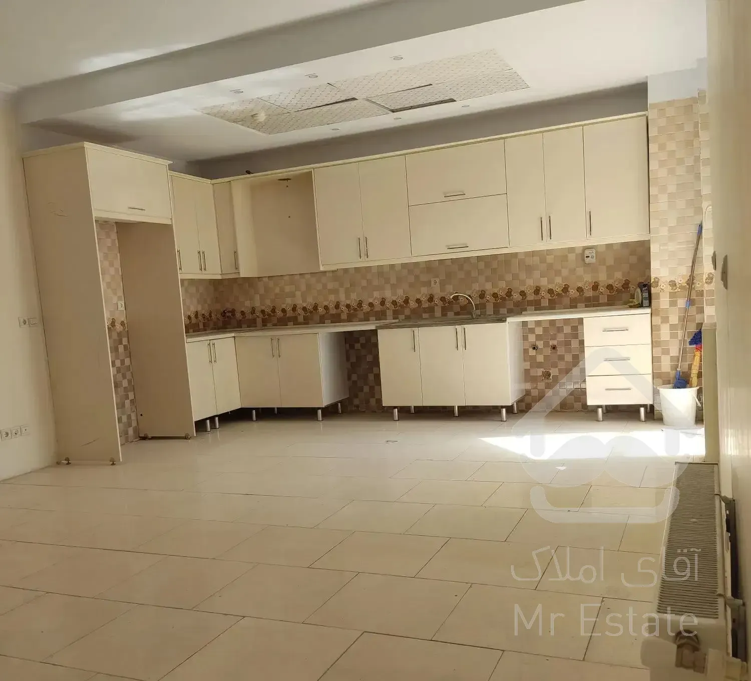 پیروزی پیچک 90 متر دو خواب فول