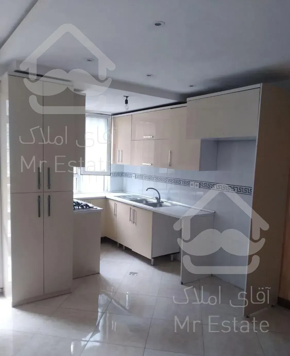 فروش واحد ۶۵ متری دوخواب سولقان