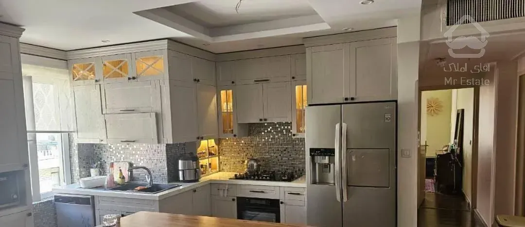 فروش آپارتمان ۱۵۱ متری ۳ خوابه در شهرک غرب