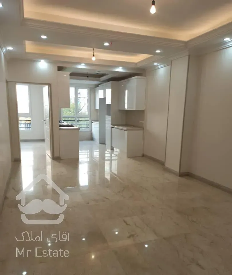 83 متر نوساز کلید نخورده اشرفی اصفهانی