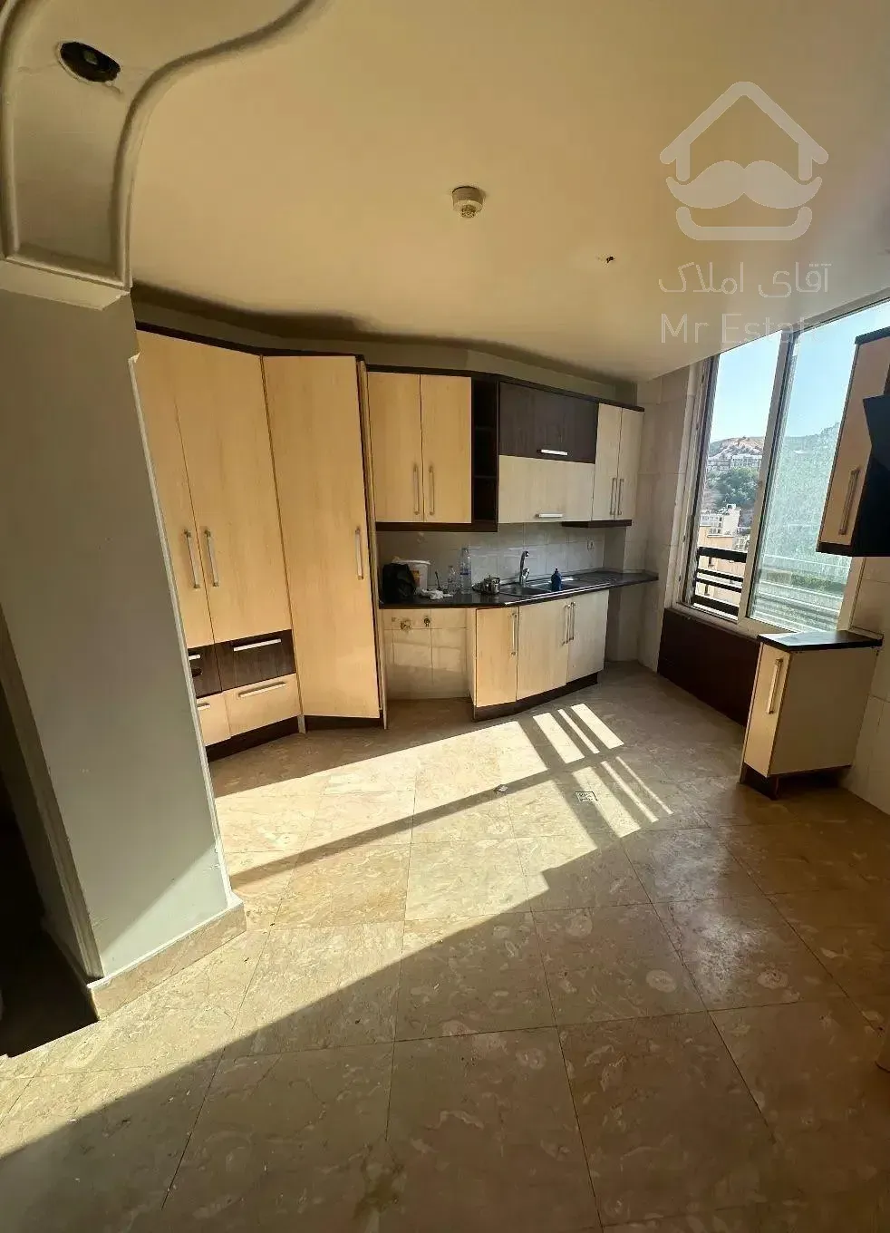 آپارتمان ۱۷۸ متر سه خواب/درکه/ویودار