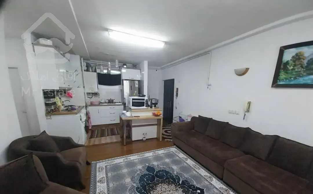 فروش واحد  ۶۵متری بازسازی شده  بلوار معلم