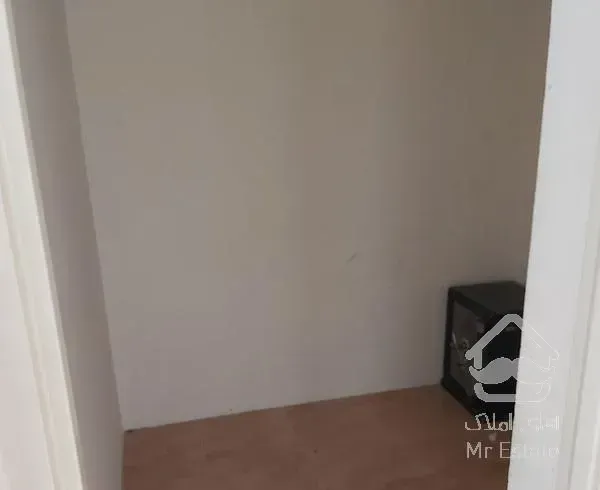 ولنجک پایین خیابان سیزدهم۲۰۰متر سه خواب