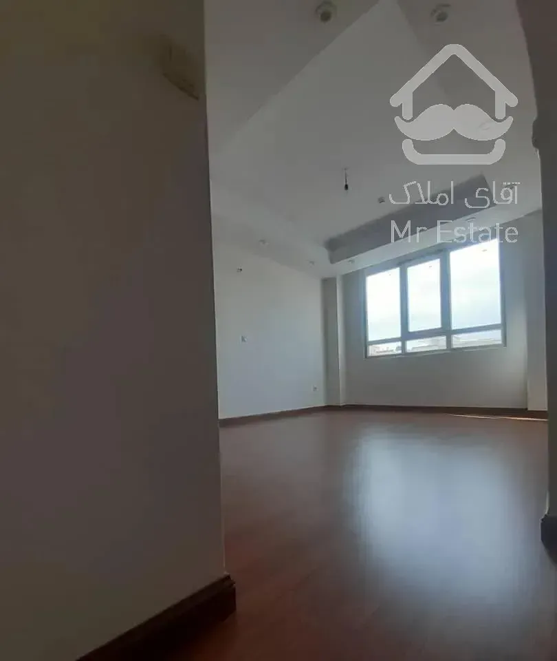 ۱۴۷ متر ۳ خوابه نوساز