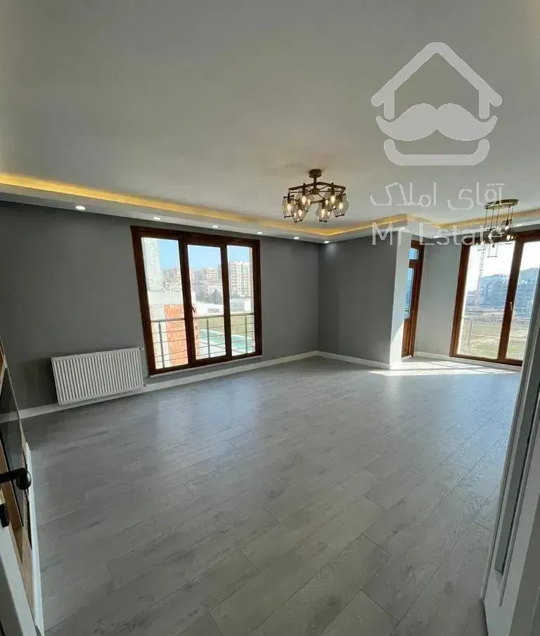 ۱۰۰ متر آلاله شرقی نوساز