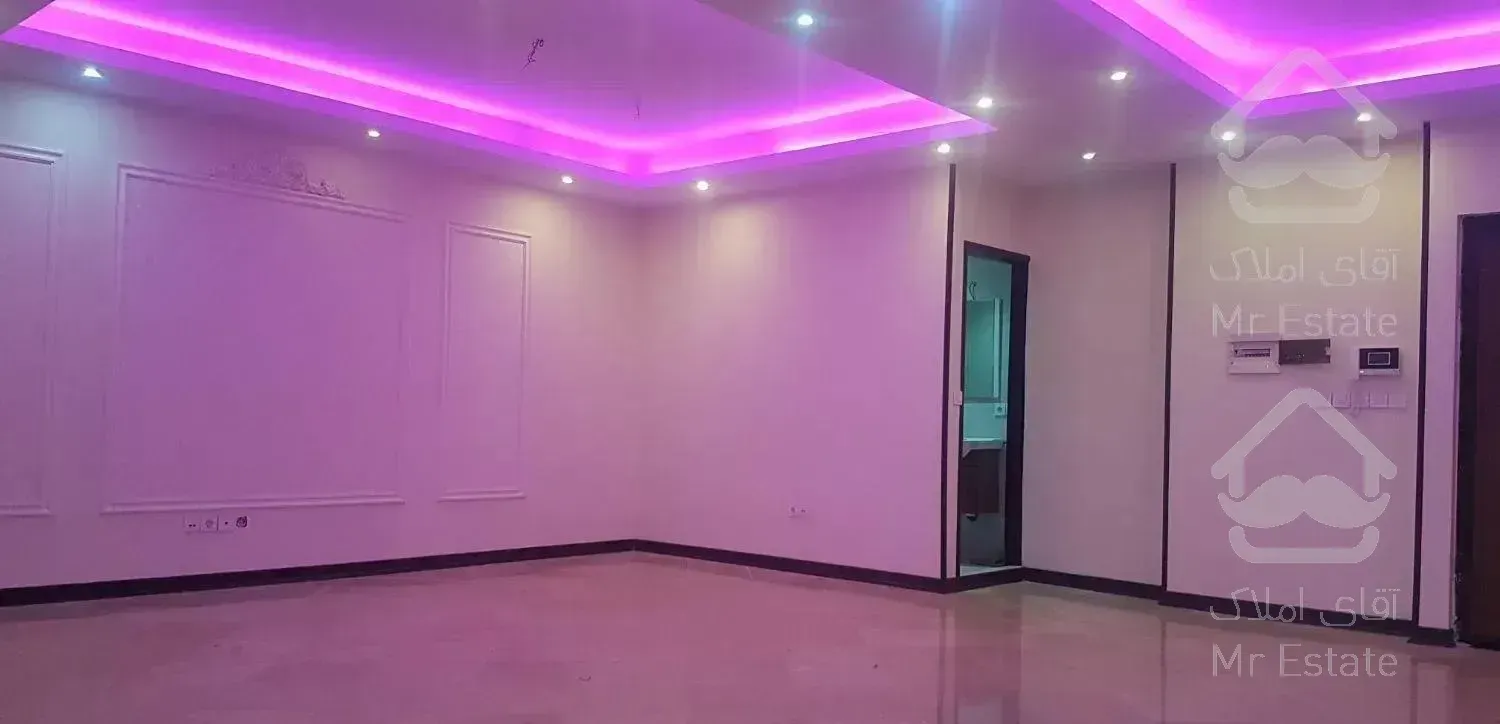 آپارتمان ۱۰۶ سه خوابه