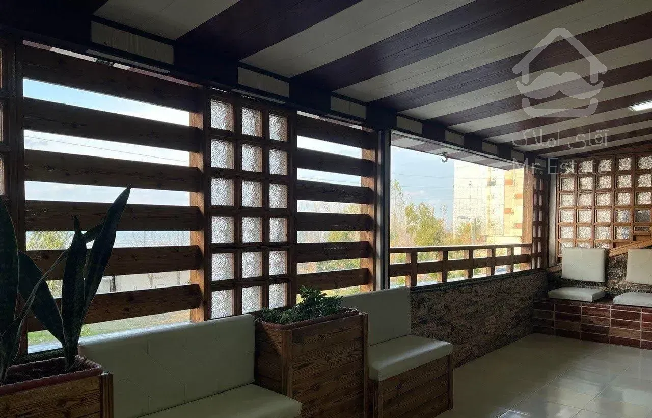 آپارتمان ساحلی با چهل متر تراس vip فروشی