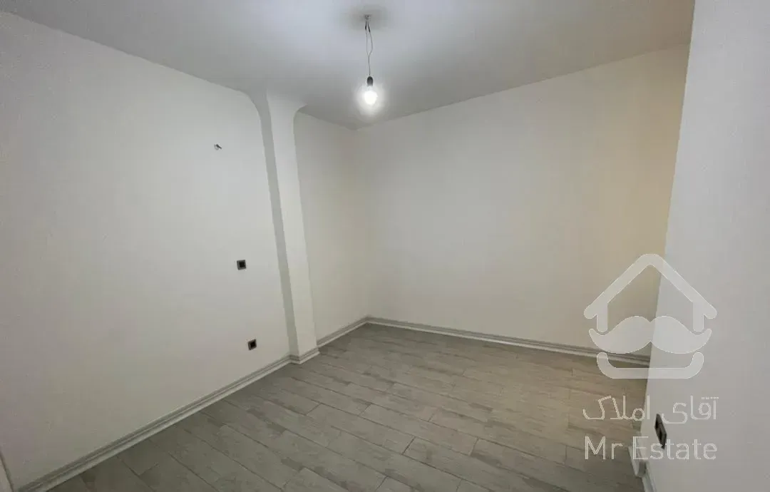 عراقی بالای همت 86 متر 2خواب بازسازی شده