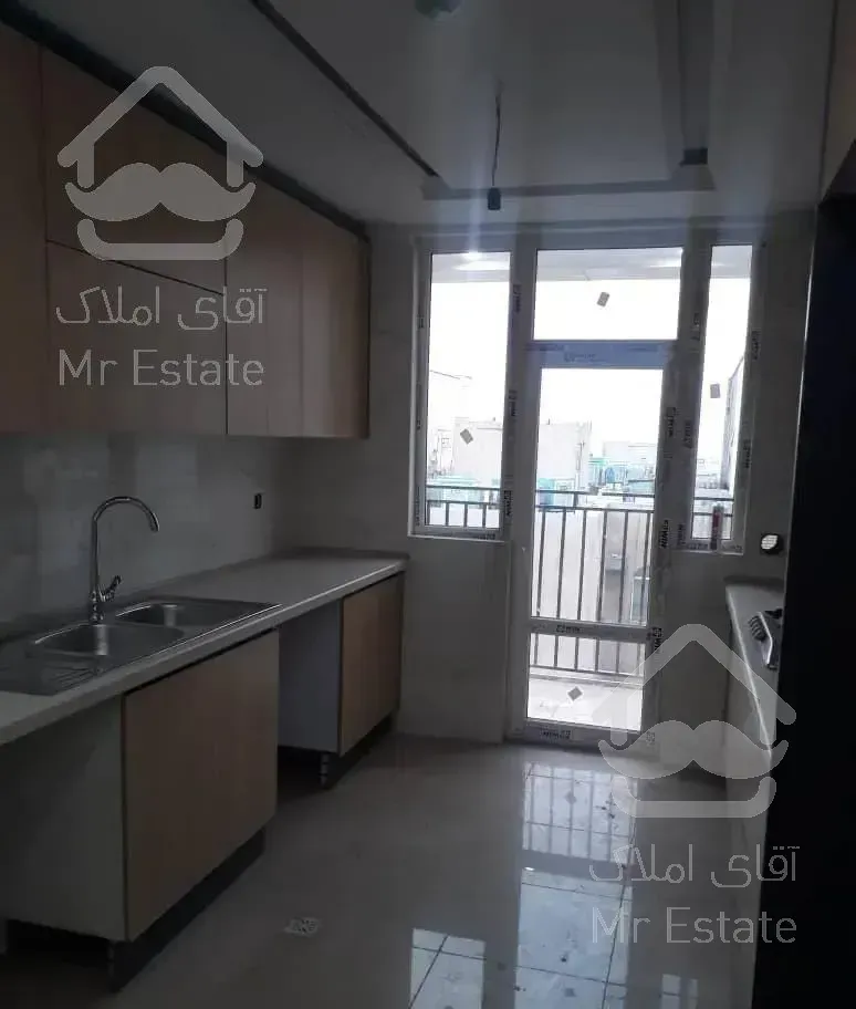 ۸۰متر کلید نخورده غربی های بوستان