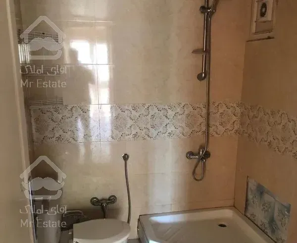 اپارتمان دوخواب با حال اختصاصی