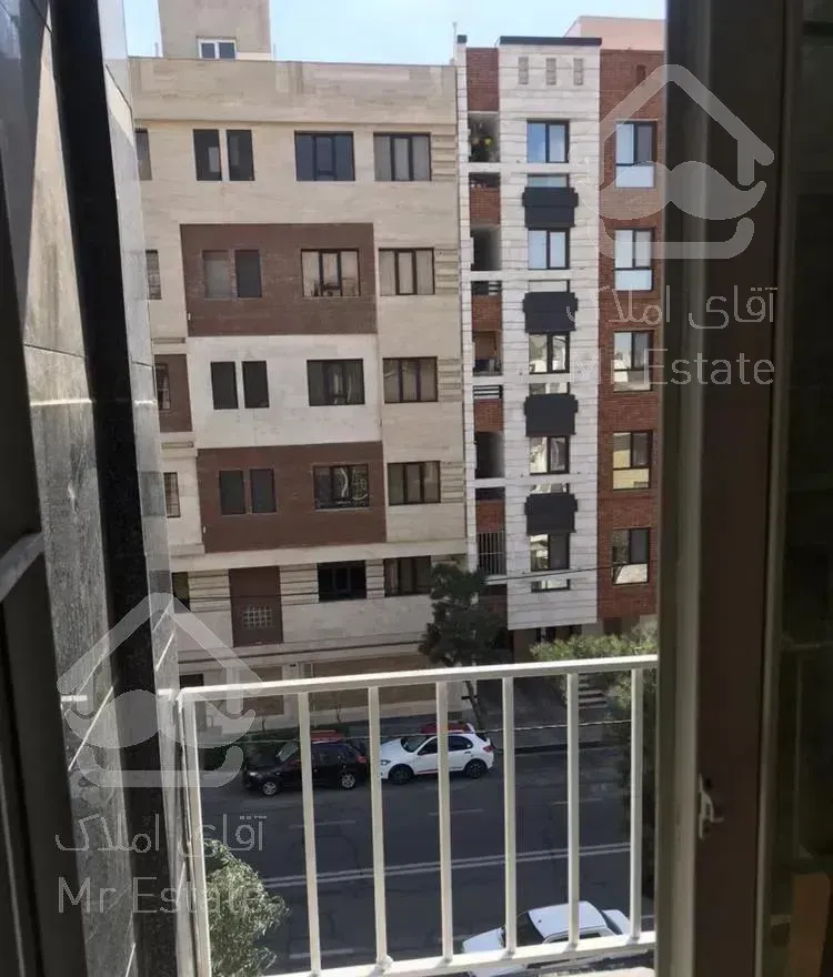 ۶۷ متر خ حافظ فول