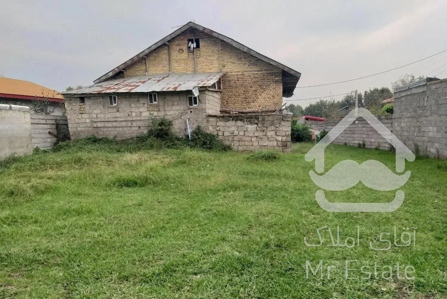 ویلا باغ 470متری نسق دار 100متربنای قدیمی