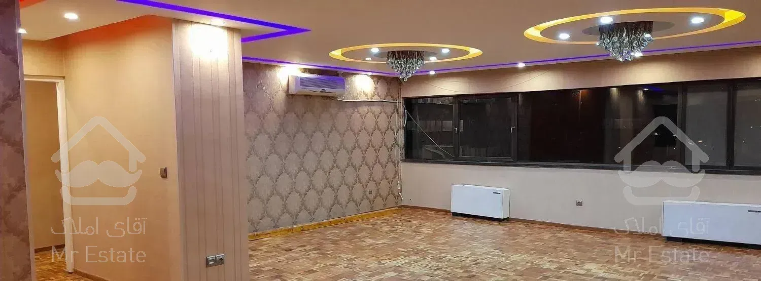 آپارتمان، ۱۷۷ متر، چهار خوابه