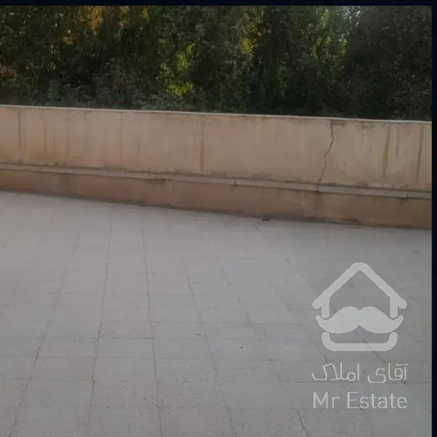 جمعا ۲۱۵ متر فول امکانات