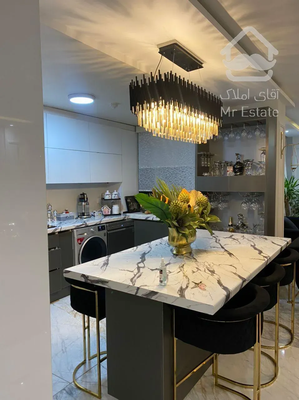 اجاره و رهن آپارتمان فرشته 220  متر اکازيون