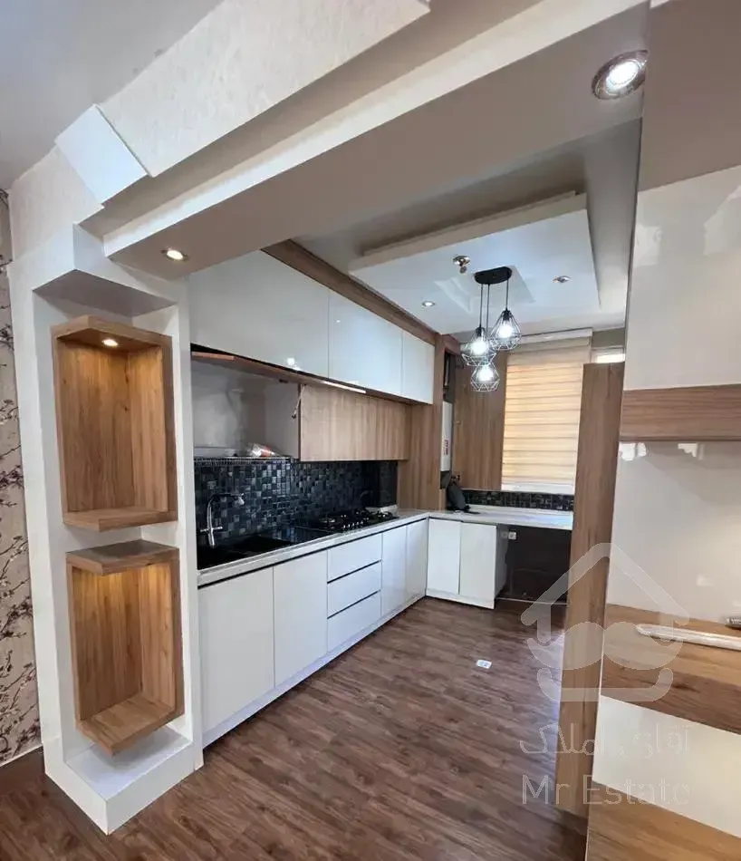 ۱۰۵متر، دوخواب، تفکیکی با بهارخواب