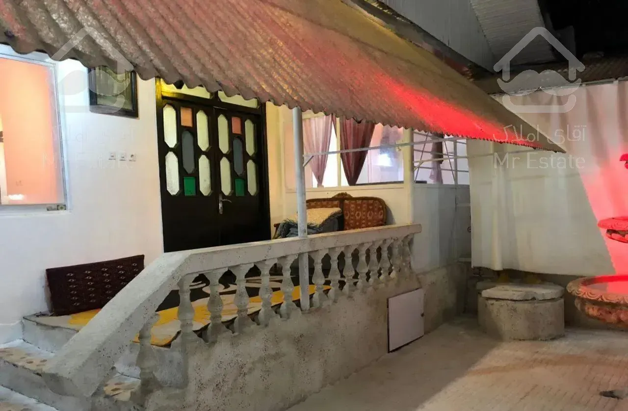 اجاره  ویلا. مرکز شهر لاهیجان.کاملا مستقل