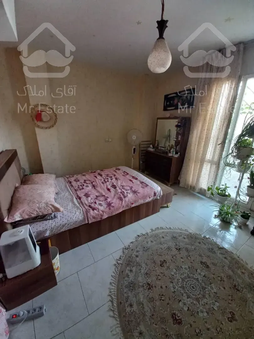 70 متر / دو خواب / رو به آفتاب / زیر قیمت