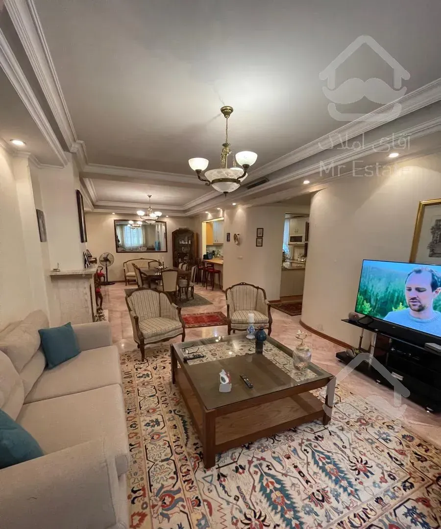 آپارتمان قلهک ۱۲۰ متر ۲ خوابه با امکانات