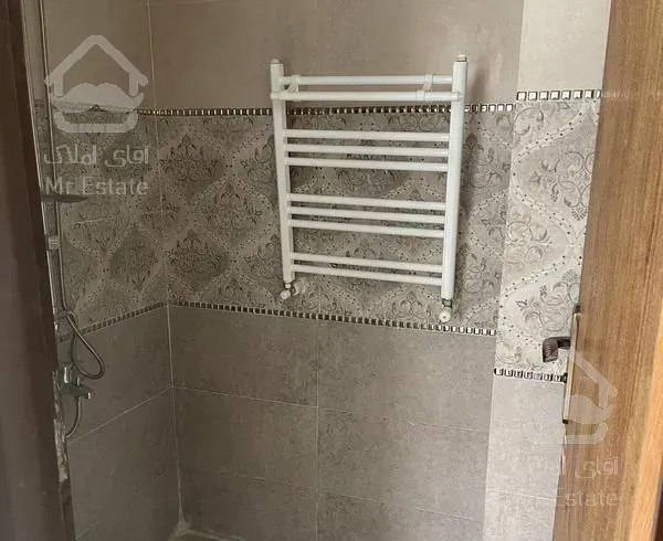 ۱۴۵ متری کلید نخورده(ستارخان/میدان خبرنگار)