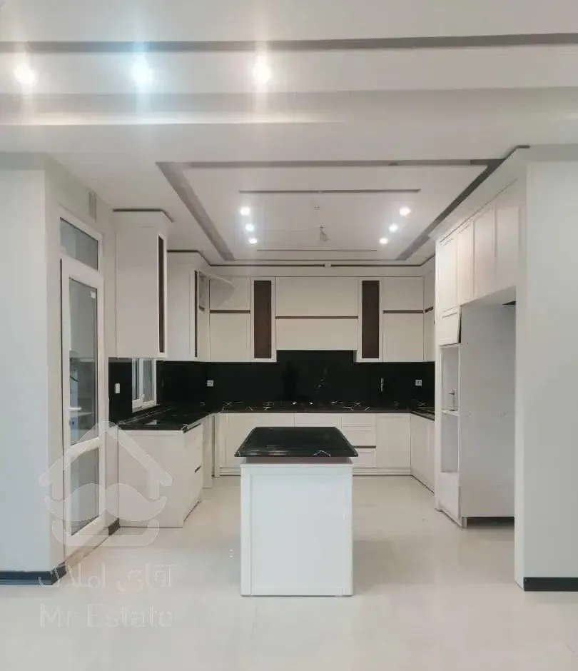 آپارتمان ۱۶۰ متر وکیل آباد ( غدیر )