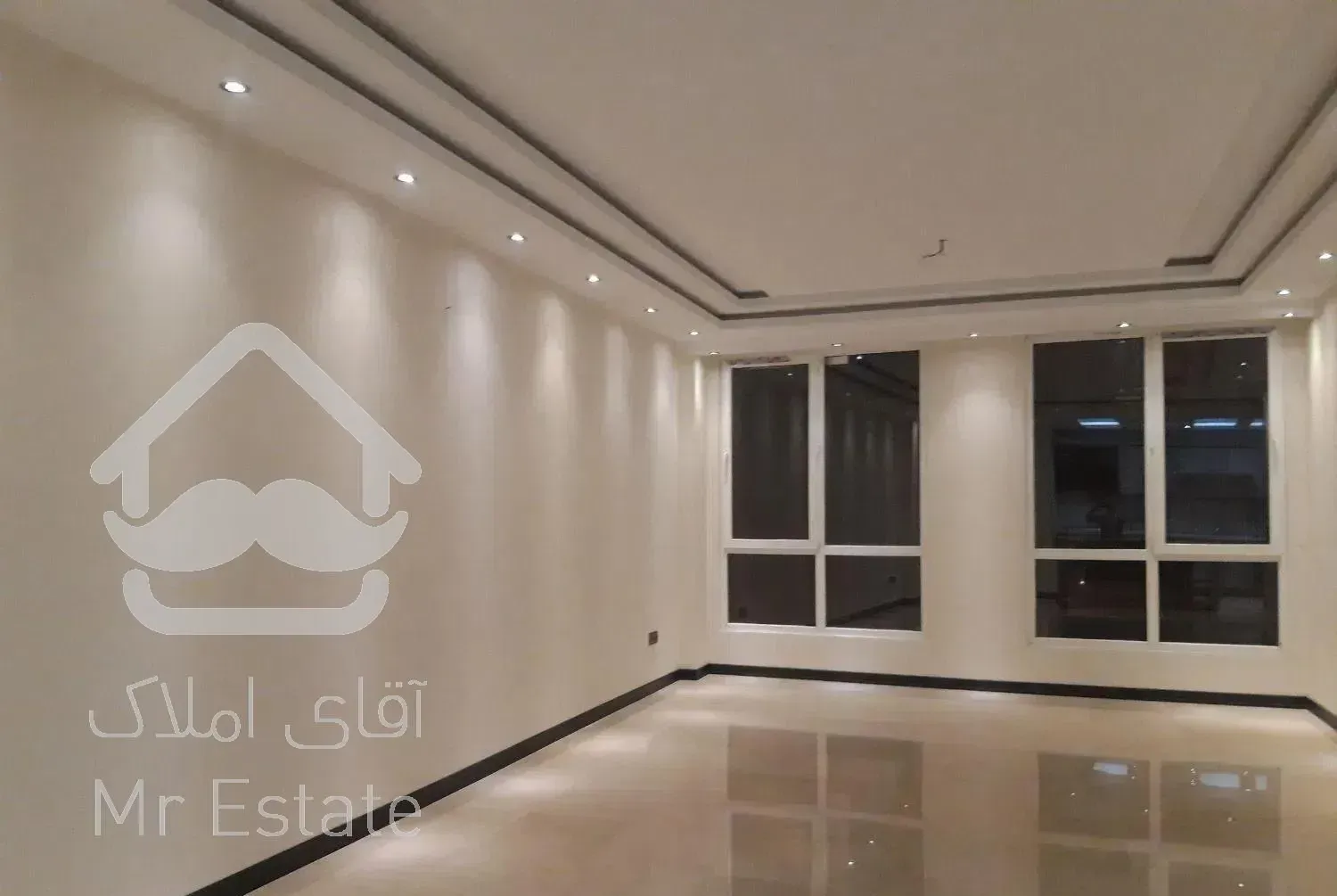 ۹۶مترده ونک انصاری ازاد