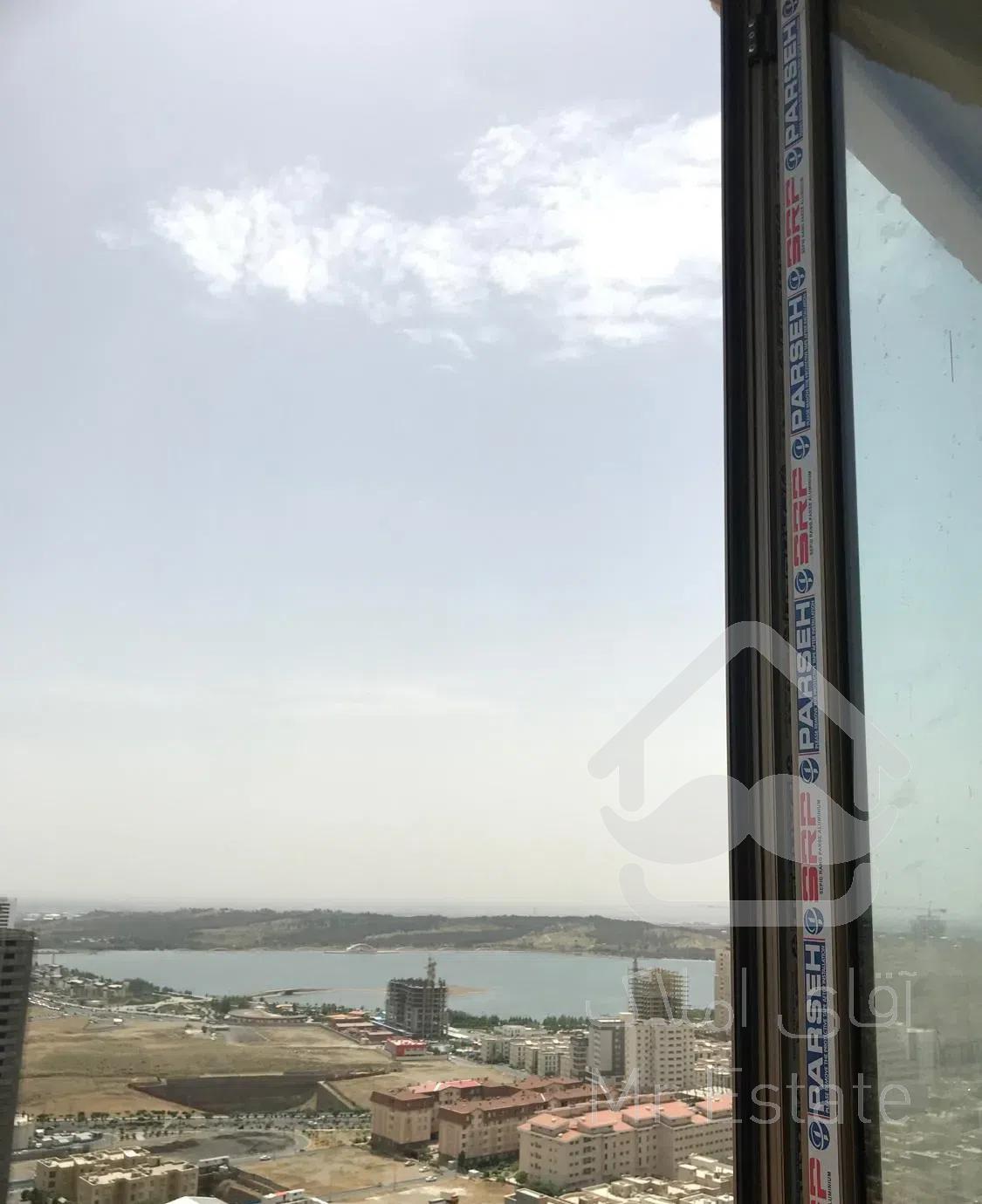 چیتگر۱۱۰متر۲اتاق کلیدنخوردجنوبی ویودریاچه برج برند