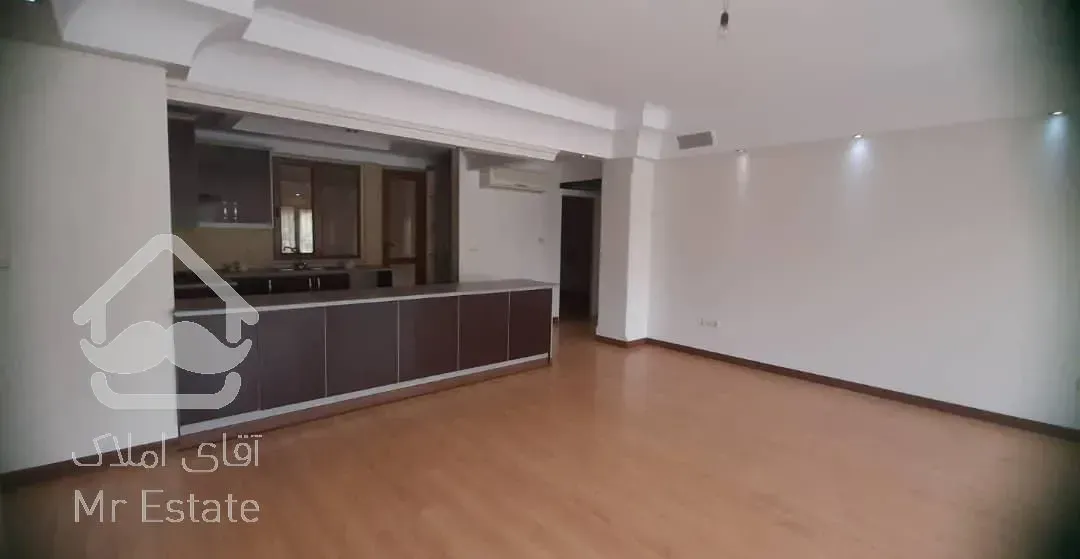 رهن و اجاره98 متری در کوی فراز