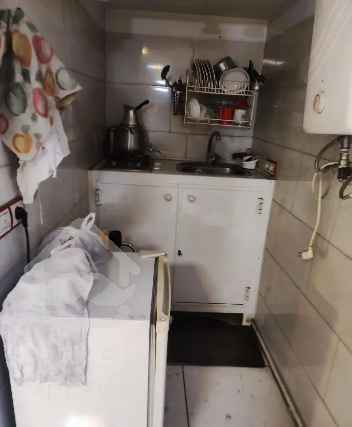 یک واحد آپارتمان  ۶۱ متری تجاری مستقل با در جدا