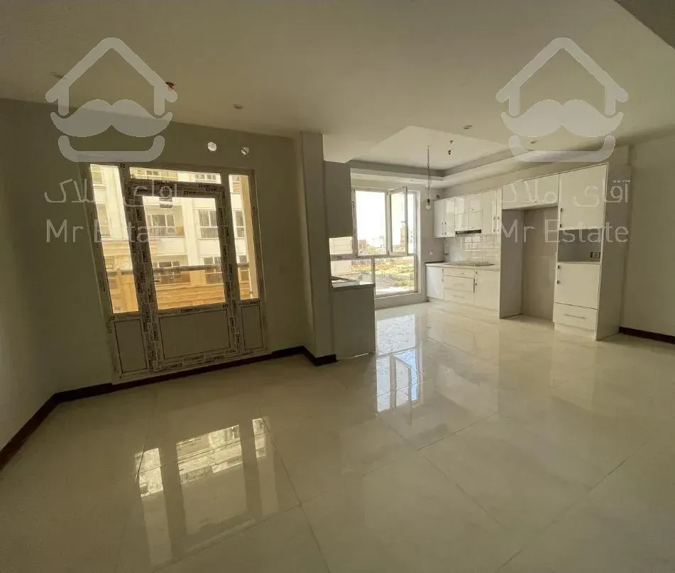 عمارت دیپلمات نشین پاسداران/به قیمت پونک بخرید