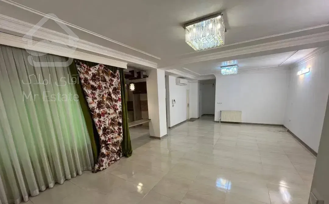 فروش آپارتمان ۱۱۰مترهراز آسانسور قیمت مناسب